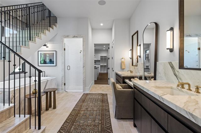 9323 GLADYS GARDEN COURT, Windermere, FL 34786