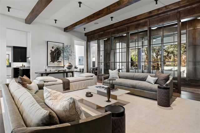 9323 GLADYS GARDEN COURT, Windermere, FL 34786