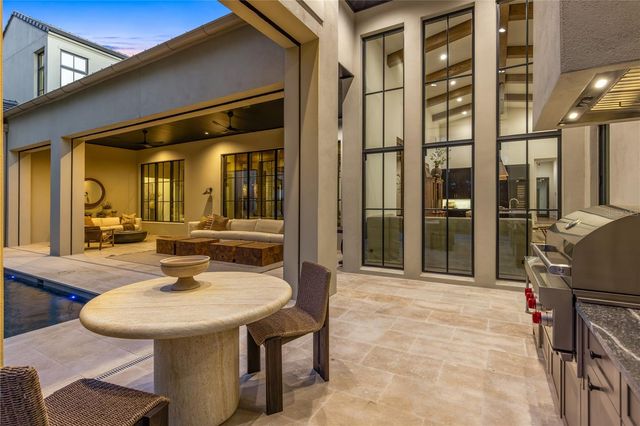 9323 GLADYS GARDEN COURT, Windermere, FL 34786