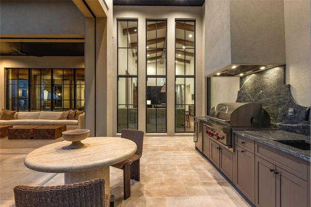 9323 GLADYS GARDEN COURT, Windermere, FL 34786