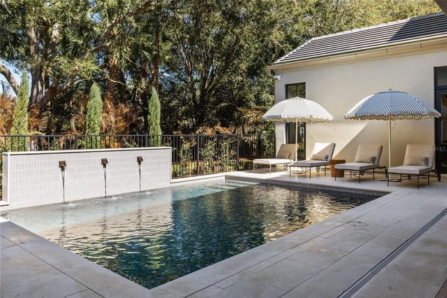 9323 GLADYS GARDEN COURT, Windermere, FL 34786