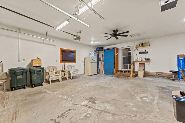 S6041 Oak Court, Baraboo, WI 53913