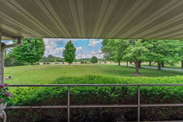 S6041 Oak Court, Baraboo, WI 53913