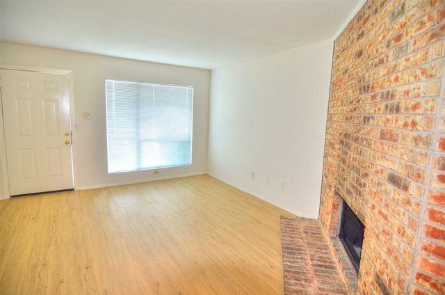 2194 Aspen Drive, Dallas, TX 75227