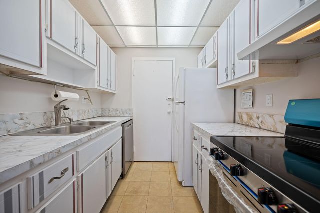 900 NE 18th Avenue 1406, Fort Lauderdale, FL 33304