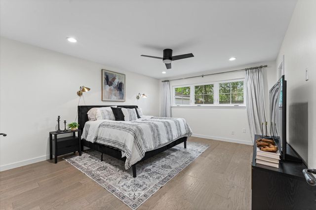 1607 Crystal Hills Drive, Houston, TX 77077