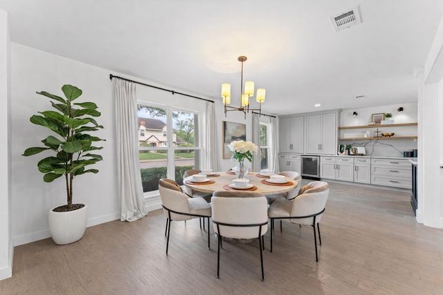 1607 Crystal Hills Drive, Houston, TX 77077