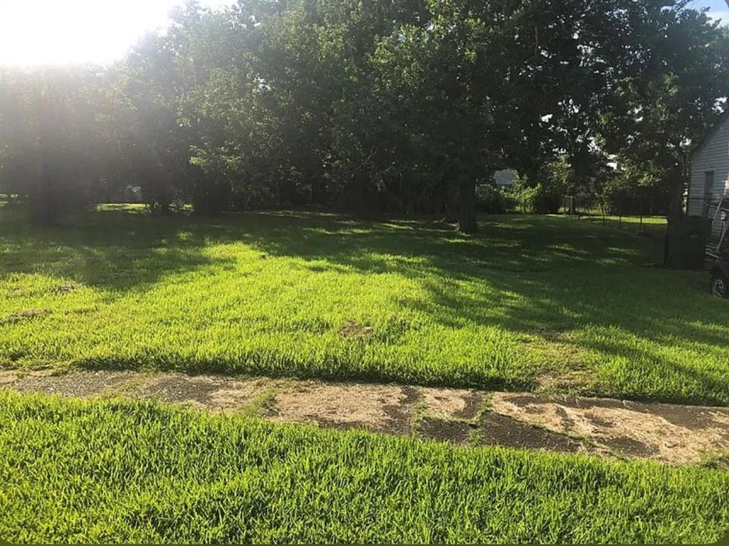 1518 W 6th Street, Port Arthur, TX 77640