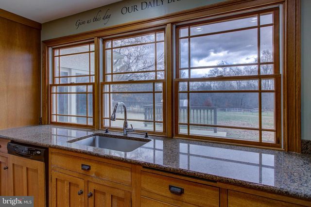 1250 CHESTNUT TREE RD, Honey Brook, PA 19344