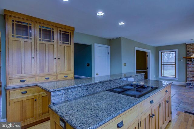 1250 CHESTNUT TREE RD, Honey Brook, PA 19344