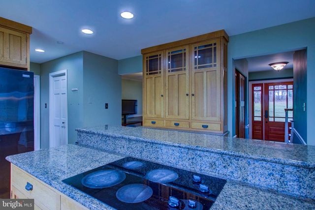 1250 CHESTNUT TREE RD, Honey Brook, PA 19344