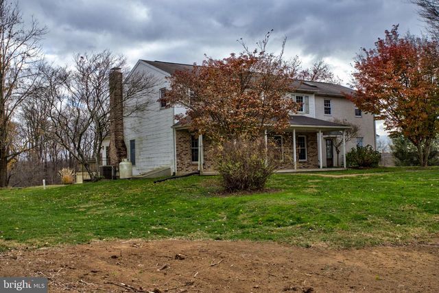 1250 CHESTNUT TREE RD, Honey Brook, PA 19344