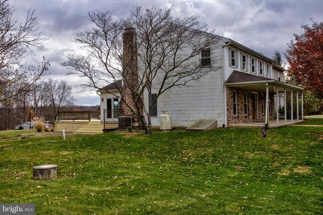 1250 CHESTNUT TREE RD, Honey Brook, PA 19344