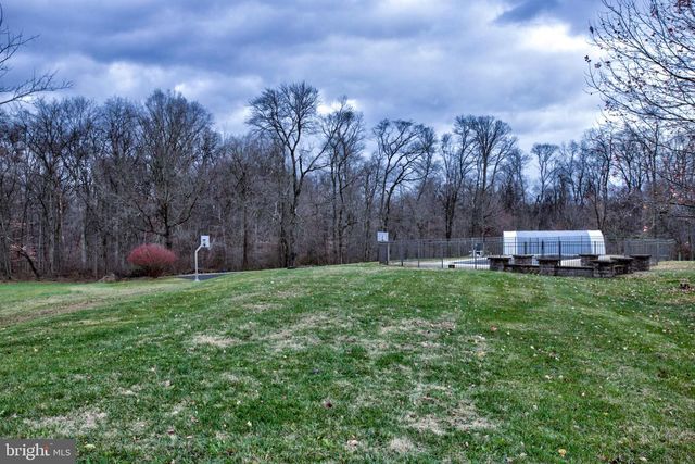 1250 CHESTNUT TREE RD, Honey Brook, PA 19344