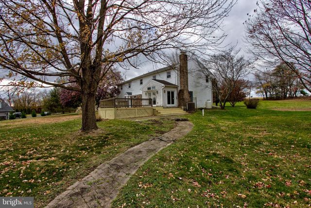 1250 CHESTNUT TREE RD, Honey Brook, PA 19344