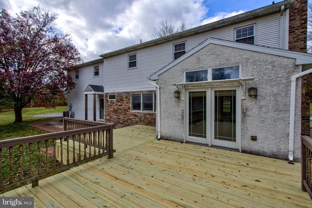 1250 CHESTNUT TREE RD, Honey Brook, PA 19344