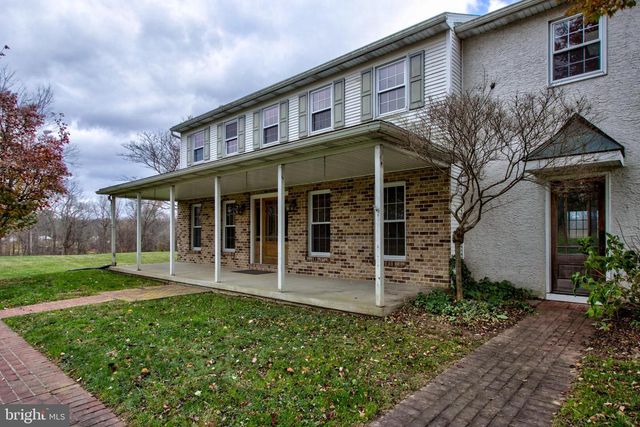 1250 CHESTNUT TREE RD, Honey Brook, PA 19344