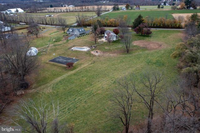 1250 CHESTNUT TREE RD, Honey Brook, PA 19344