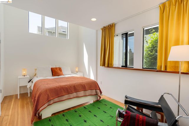 2484 Martin Luther King Jr Way, Berkeley, CA 94704