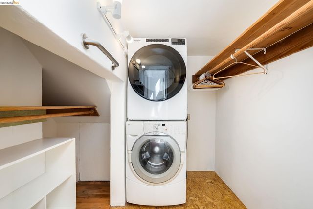 2484 Martin Luther King Jr Way, Berkeley, CA 94704