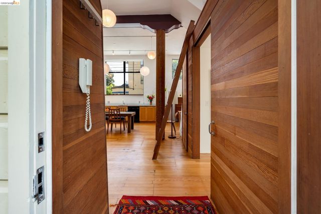 2484 Martin Luther King Jr Way, Berkeley, CA 94704