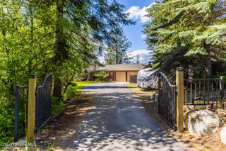 7485 E REVILO POINT RD, Hayden, ID 83835