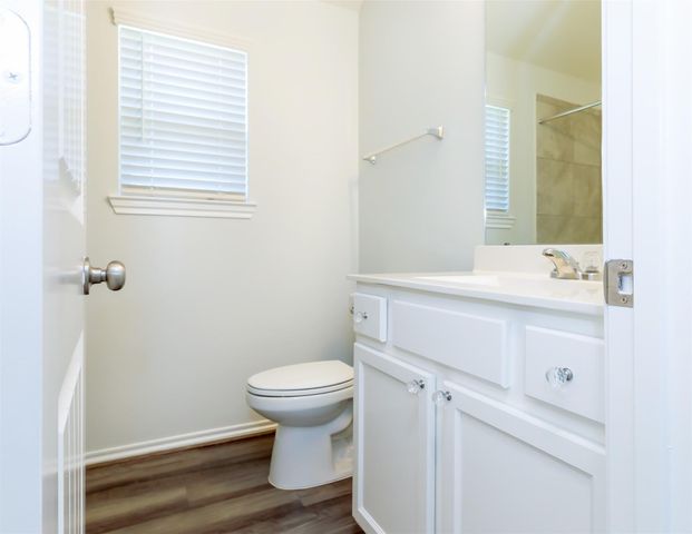 6718 Coral Bells Lane, Dickinson, TX 77539