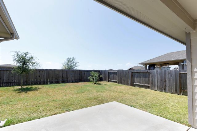 6718 Coral Bells Lane, Dickinson, TX 77539