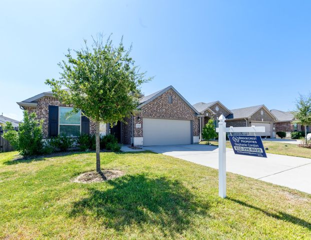 6718 Coral Bells Lane, Dickinson, TX 77539
