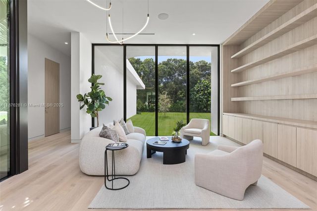 5671 SW 130th Ave, Southwest Ranches, FL 33330