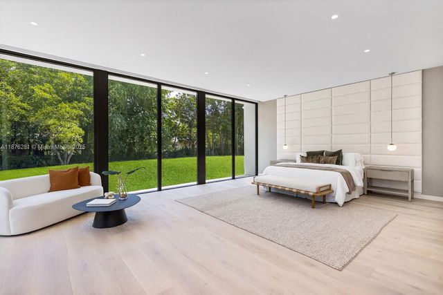 5671 SW 130th Ave, Southwest Ranches, FL 33330