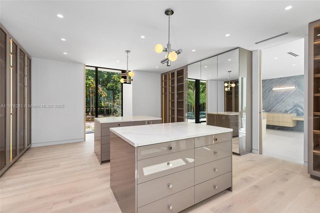 5671 SW 130th Ave, Southwest Ranches, FL 33330