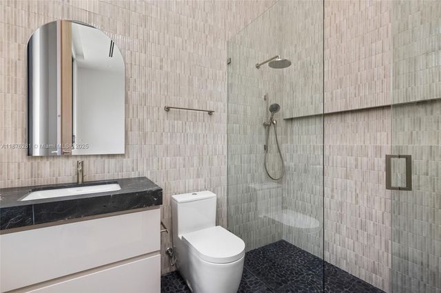 5671 SW 130th Ave, Southwest Ranches, FL 33330