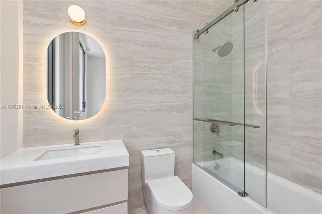 5671 SW 130th Ave, Southwest Ranches, FL 33330