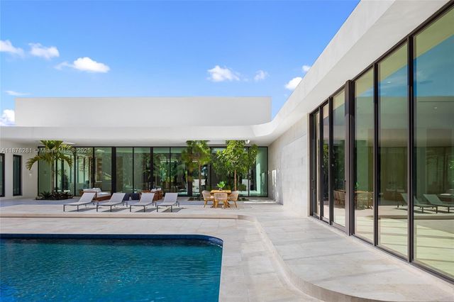 5671 SW 130th Ave, Southwest Ranches, FL 33330