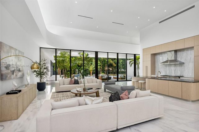 5671 SW 130th Ave, Southwest Ranches, FL 33330