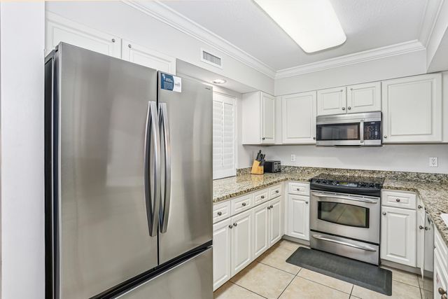 1326 SE Miracle Strip Parkway 306, Fort Walton Beach, FL 32548