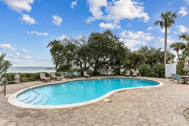 1326 SE Miracle Strip Parkway 306, Fort Walton Beach, FL 32548