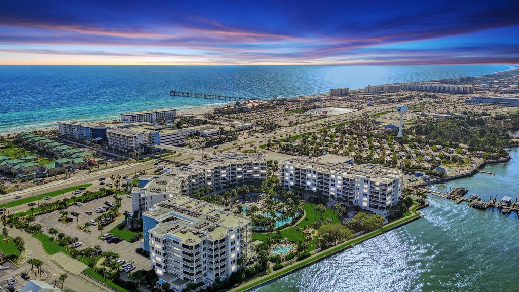 1326 SE Miracle Strip Parkway 306, Fort Walton Beach, FL 32548