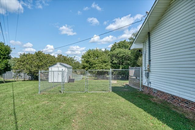 145 Willie Jarvis Rd, Sparta, TN 38583