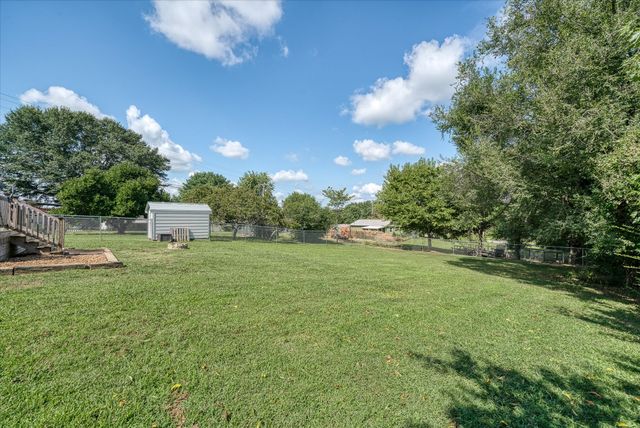 145 Willie Jarvis Rd, Sparta, TN 38583