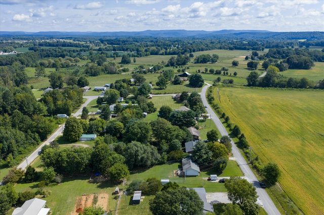 145 Willie Jarvis Rd, Sparta, TN 38583