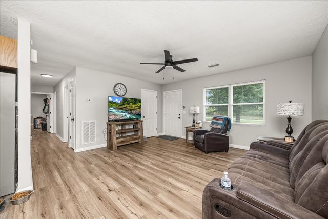 145 Willie Jarvis Rd, Sparta, TN 38583