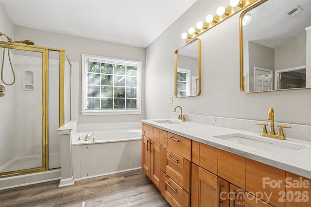 7731 Beaker Court, Charlotte, NC 28269
