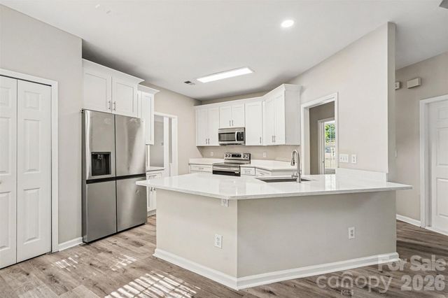7731 Beaker Court, Charlotte, NC 28269