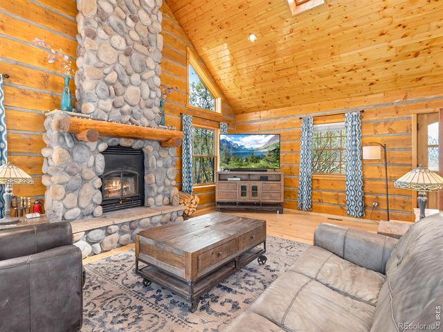 205 Chipmunk Place, Drake, CO 80515