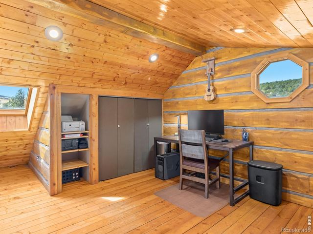 205 Chipmunk Place, Drake, CO 80515