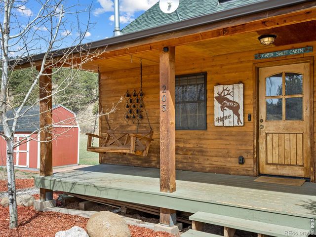 205 Chipmunk Place, Drake, CO 80515