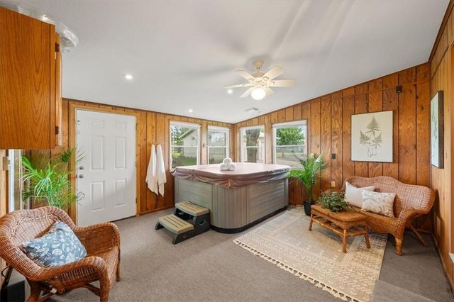 1311 N Elsea Smith Road, Independence, MO 64016