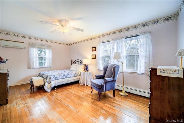 86 W Main Street, Washingtonville, NY 10992